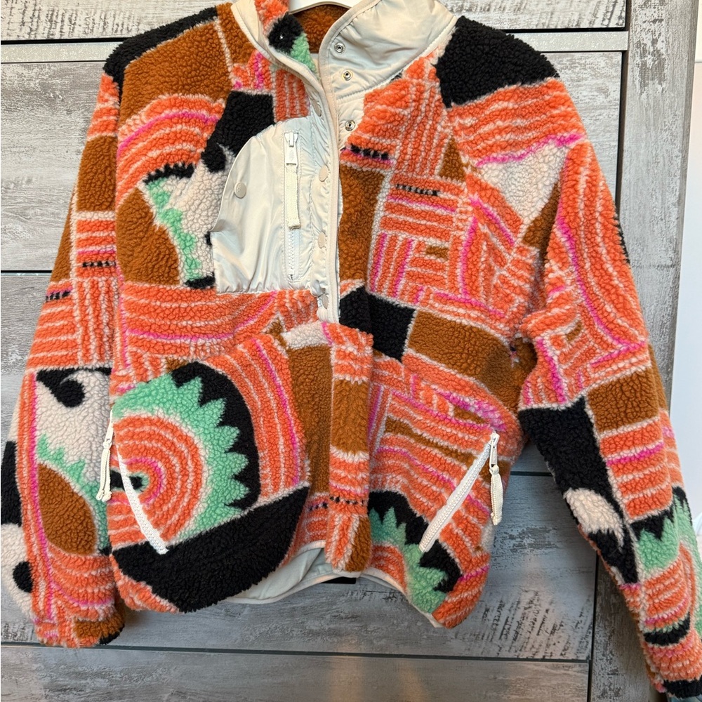 FPM thermal jacket size Small NWOT